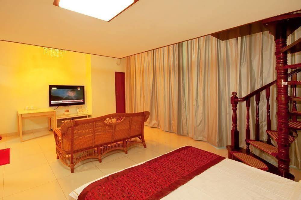 Sanya Shentong Hotel מראה חיצוני תמונה